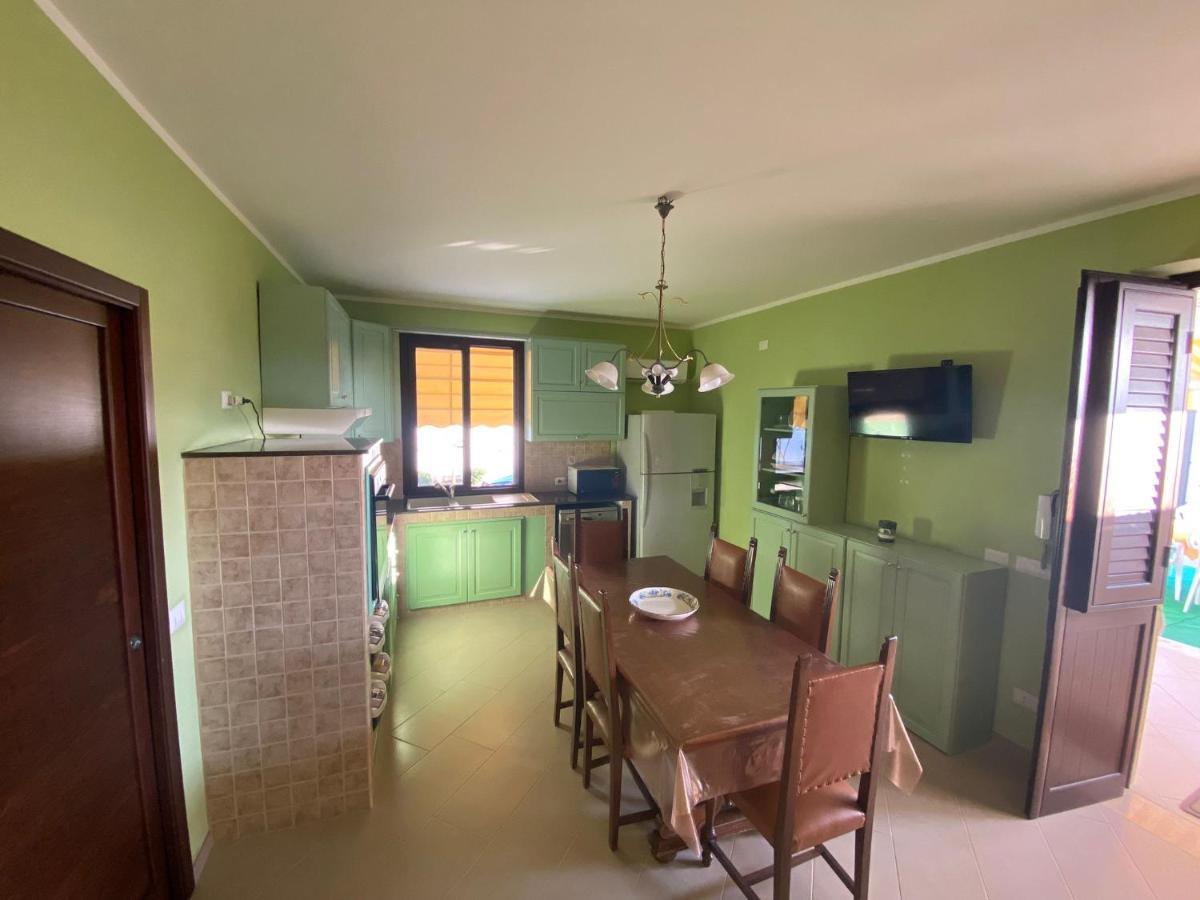 Villa Delle Pomelie إزولا ديلي فيمين المظهر الخارجي الصورة